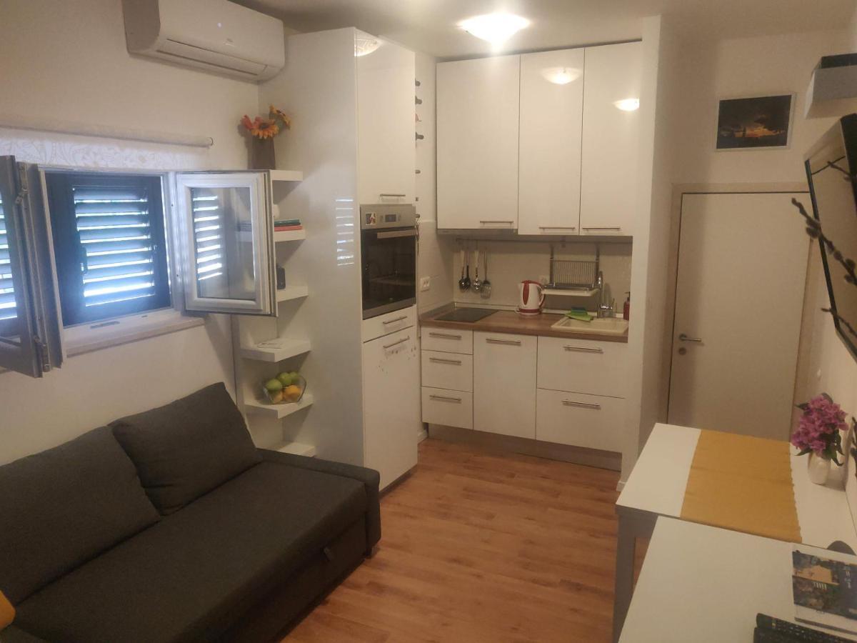 Apartments Bepa มาคาร์สกา ภายนอก รูปภาพ
